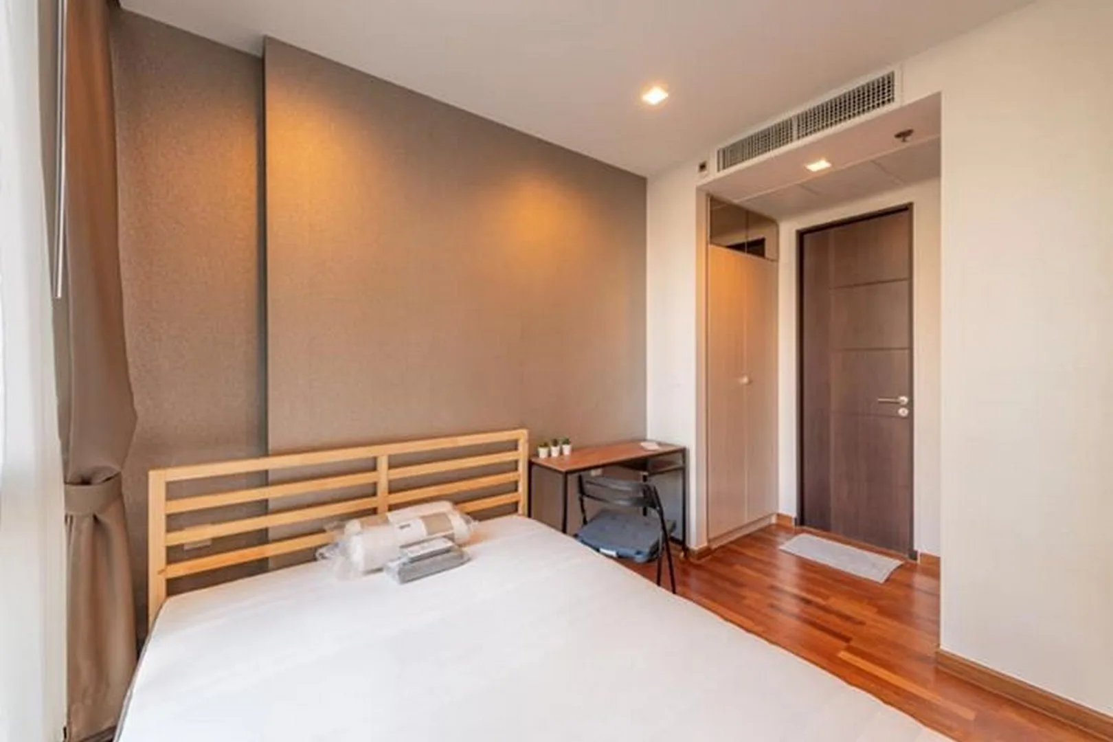 Property photos for Wish Signature  Midtown Siam