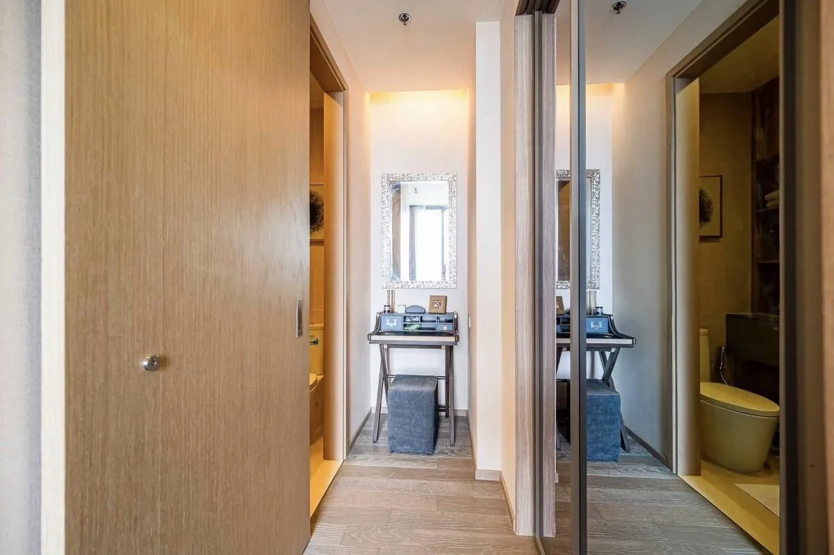 Property photos for The Esse Asoke