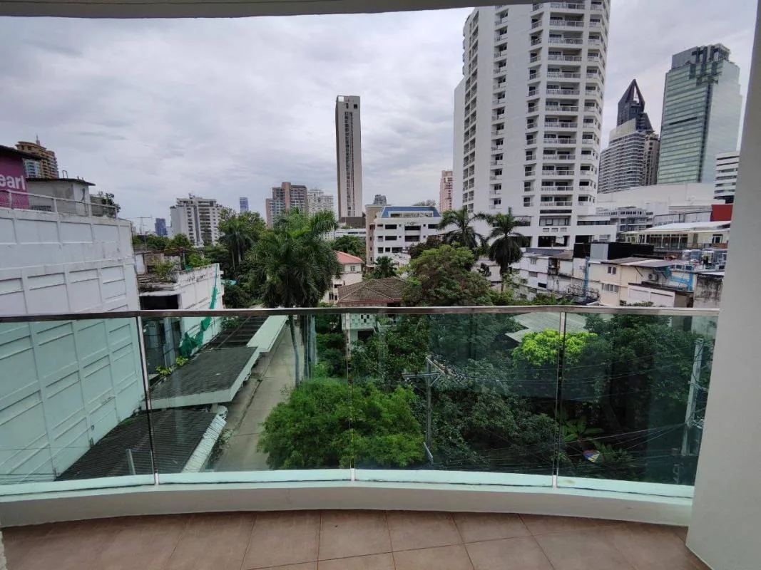 Property photos for Beverly 33