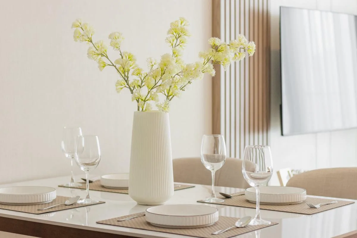 Property photos for Noble Reveal