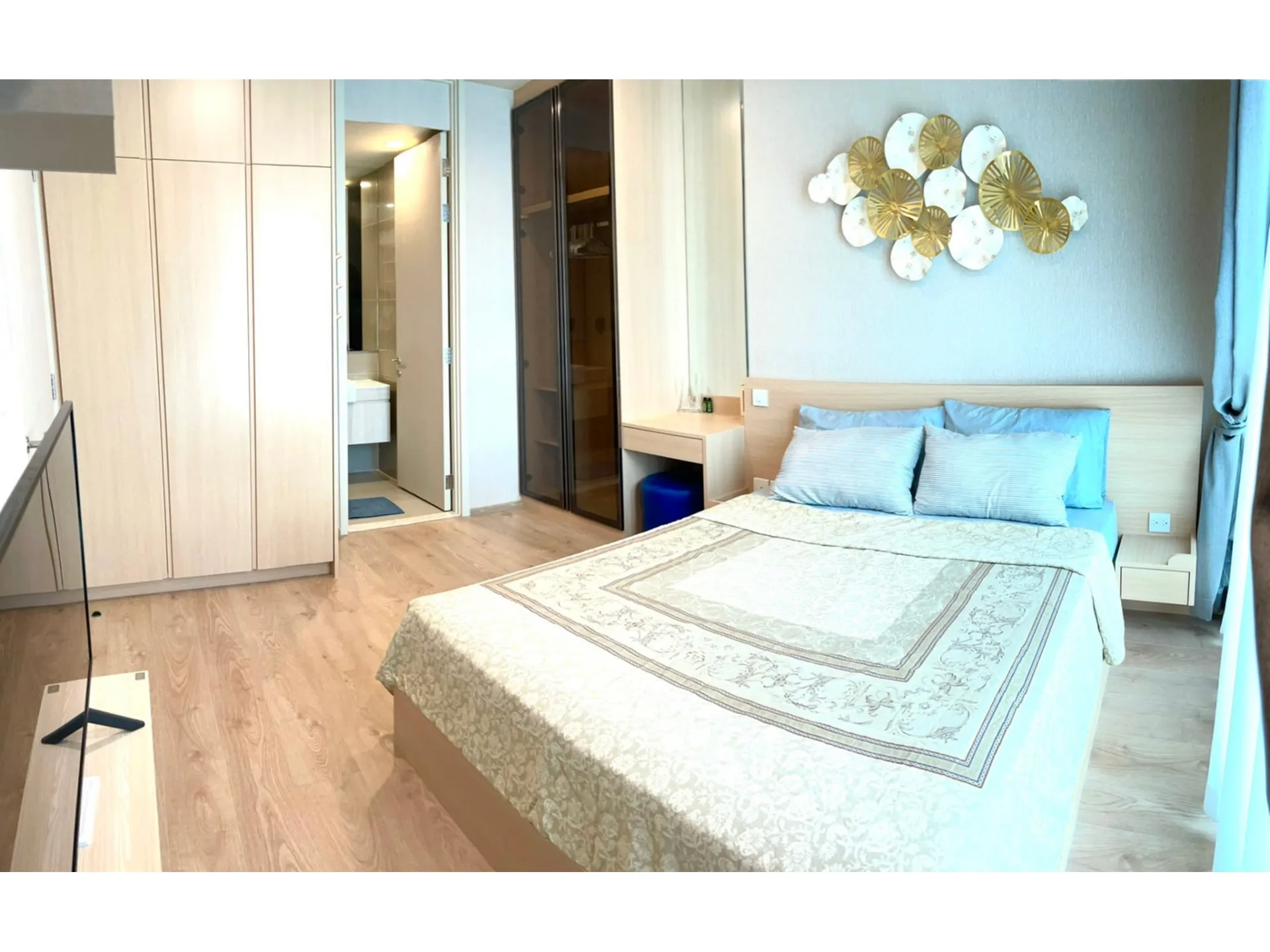 Property photos for Noble Recole