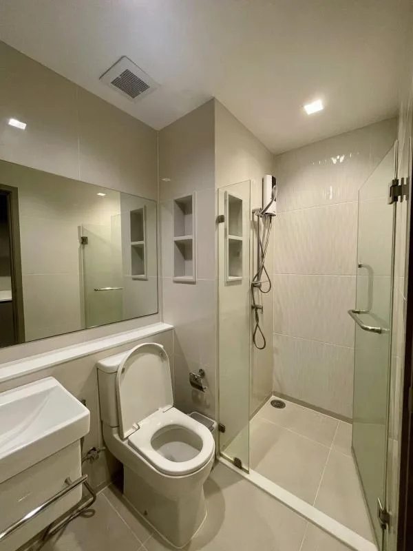 Property photos for LIFE Asoke - Rama 9