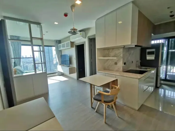 Property photos for LIFE Asoke - Rama 9