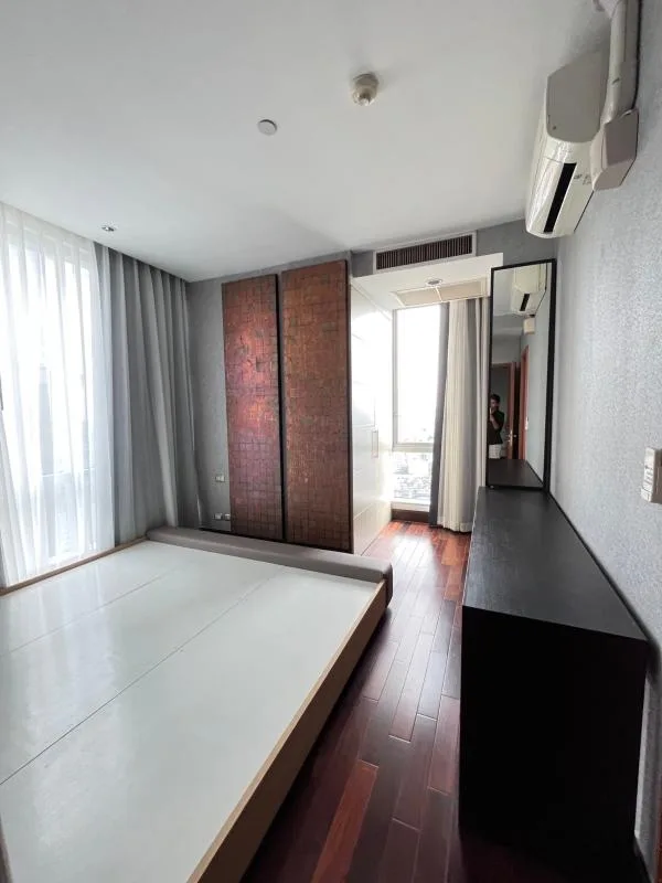 Property photos for Sky Villas Sathorn