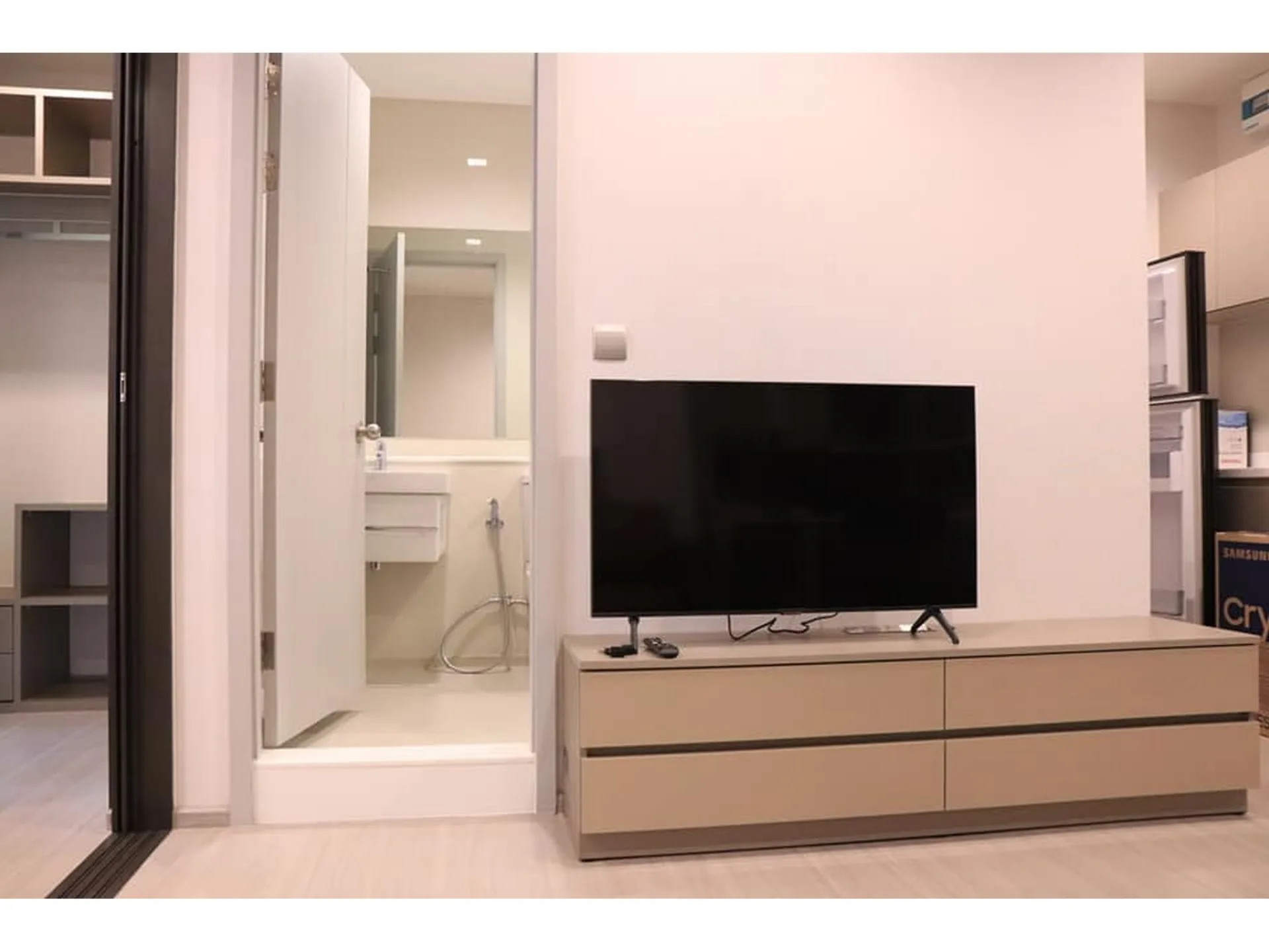 Property photos for Life Sukhumvit 62