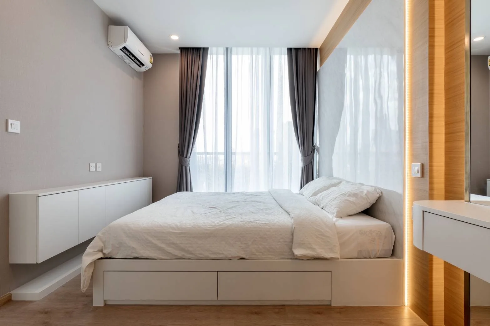 Property photos for Noble Recole