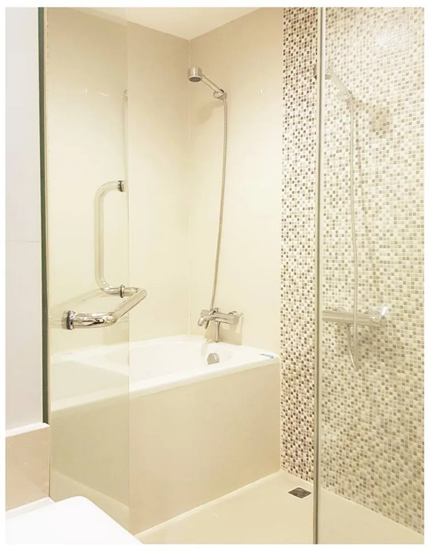 Property photos for The Rajdamri