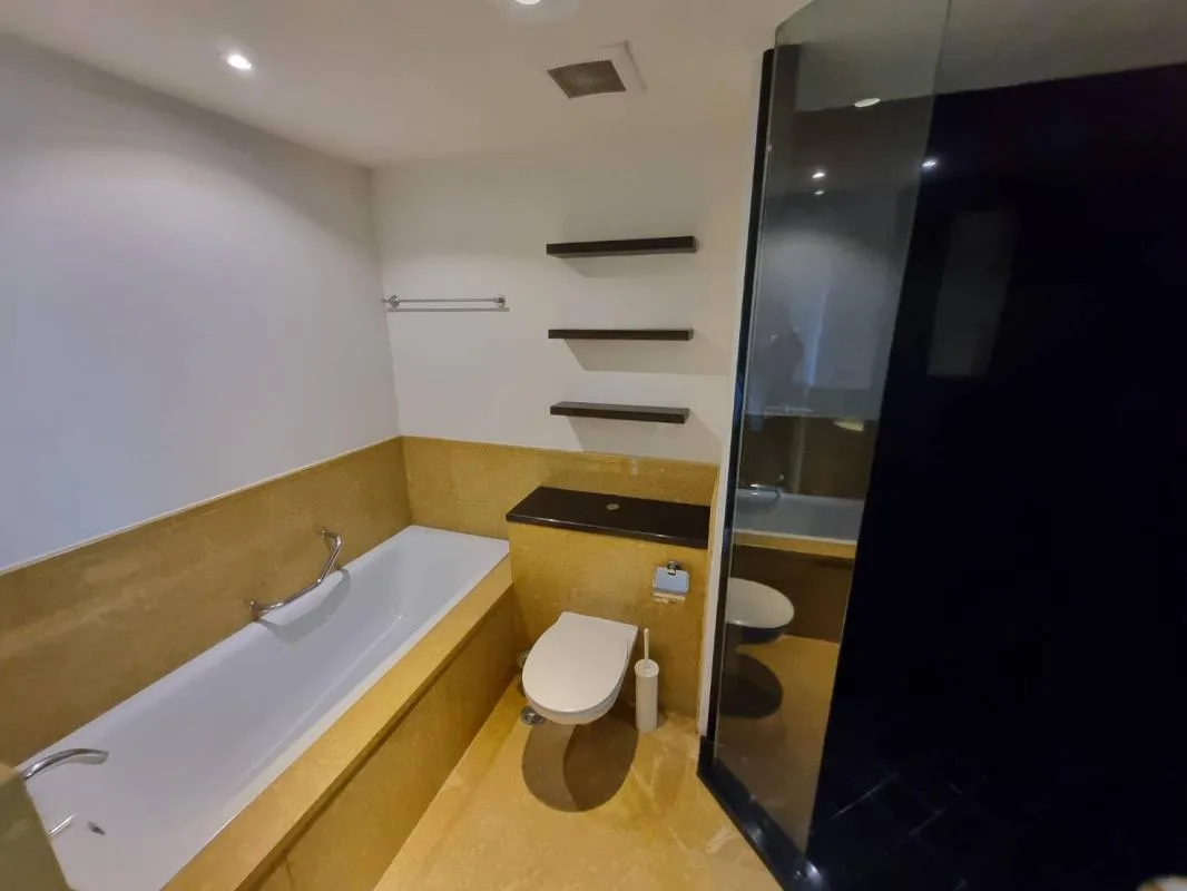 Property photos for Sky Villas Sathorn