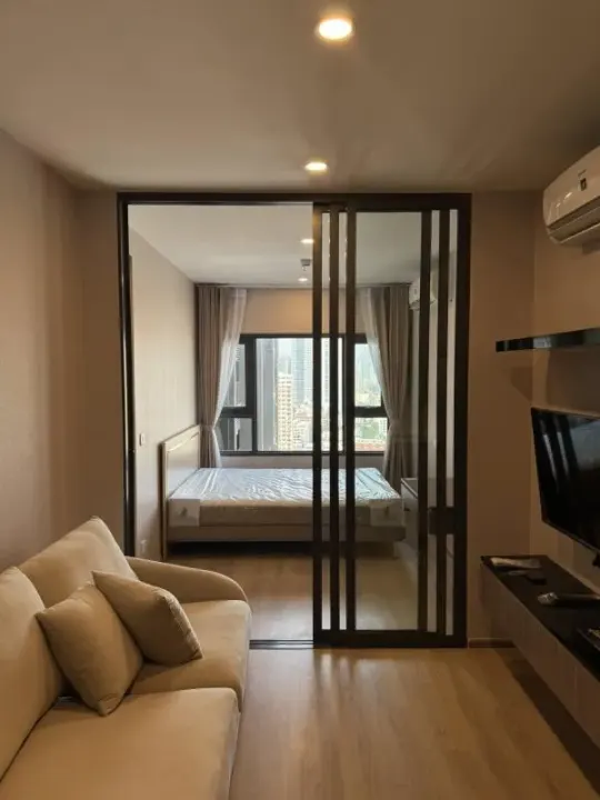 Property photos for Life Rama 4 - Asoke