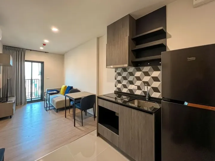 Property photos for The Base Phetchaburi-thonglor