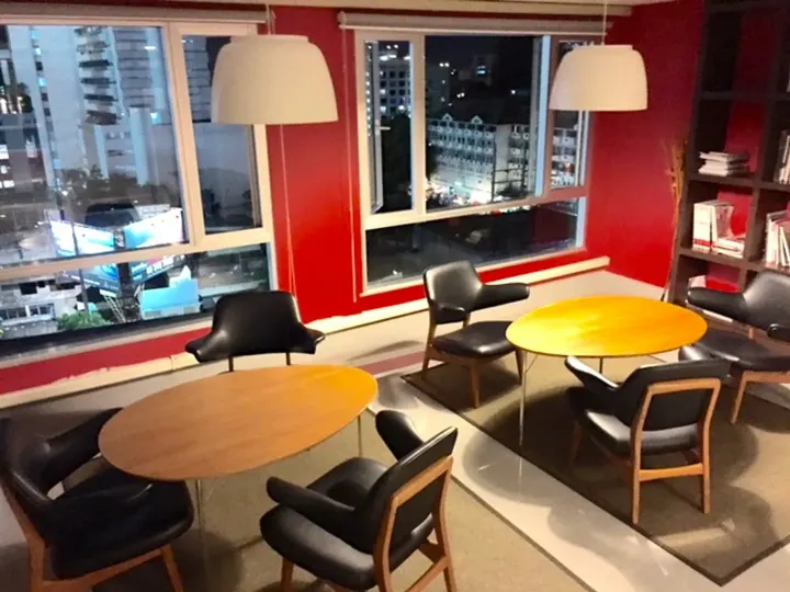 Property photos for Thru Thonglor