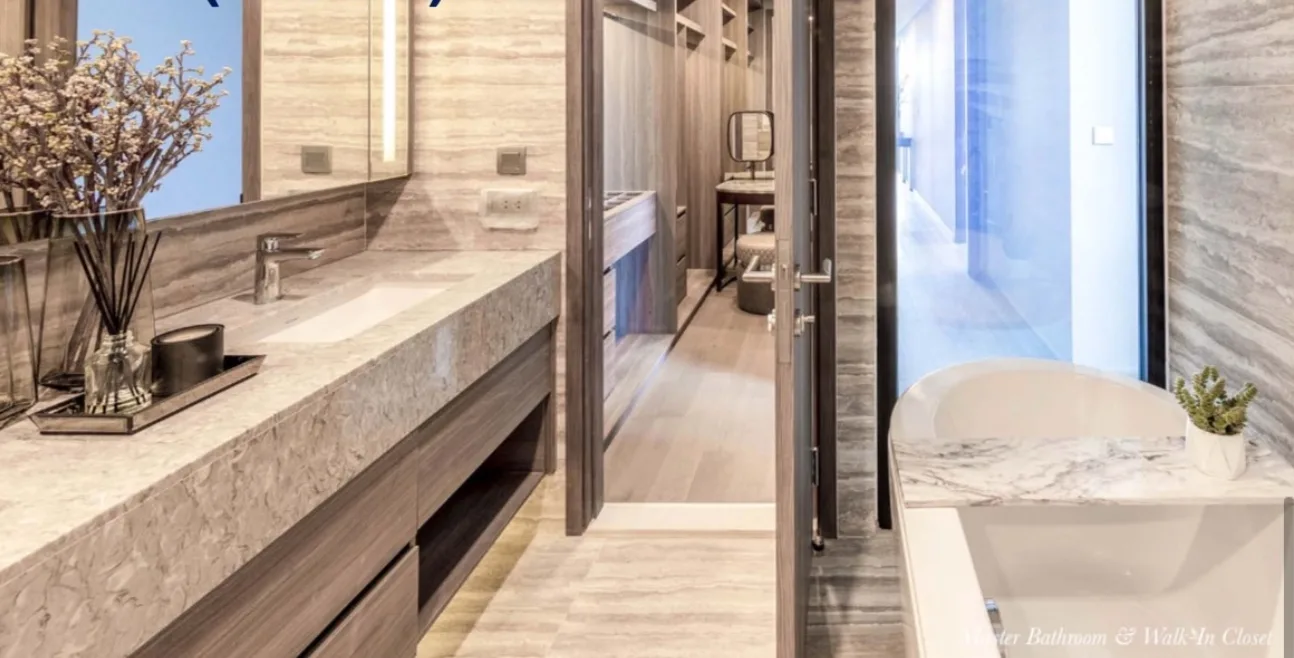Property photos for Celes Asoke