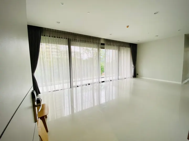 Property photos for Vittorio