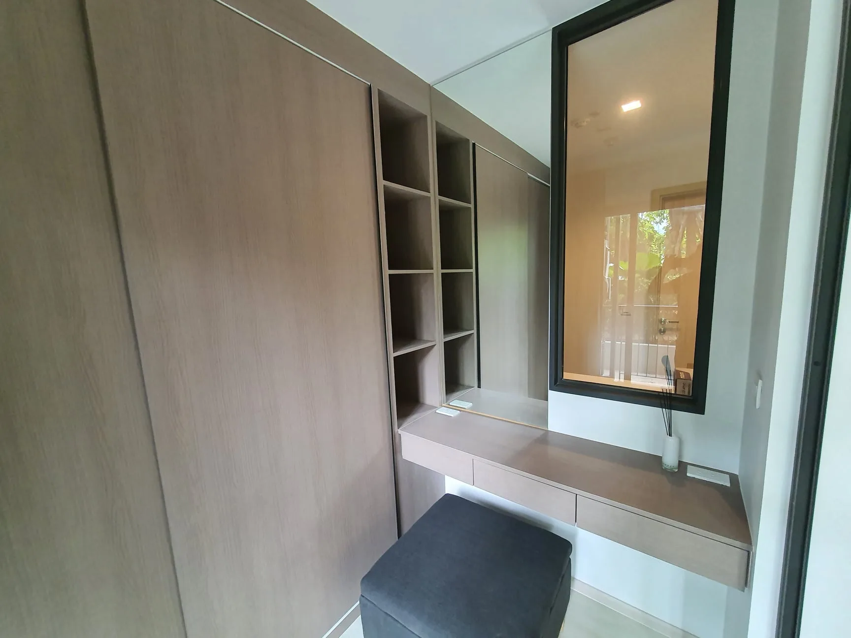 Property photos for Life One Wireless
