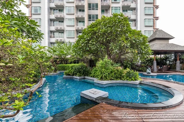 Property photos for Circle Condominium