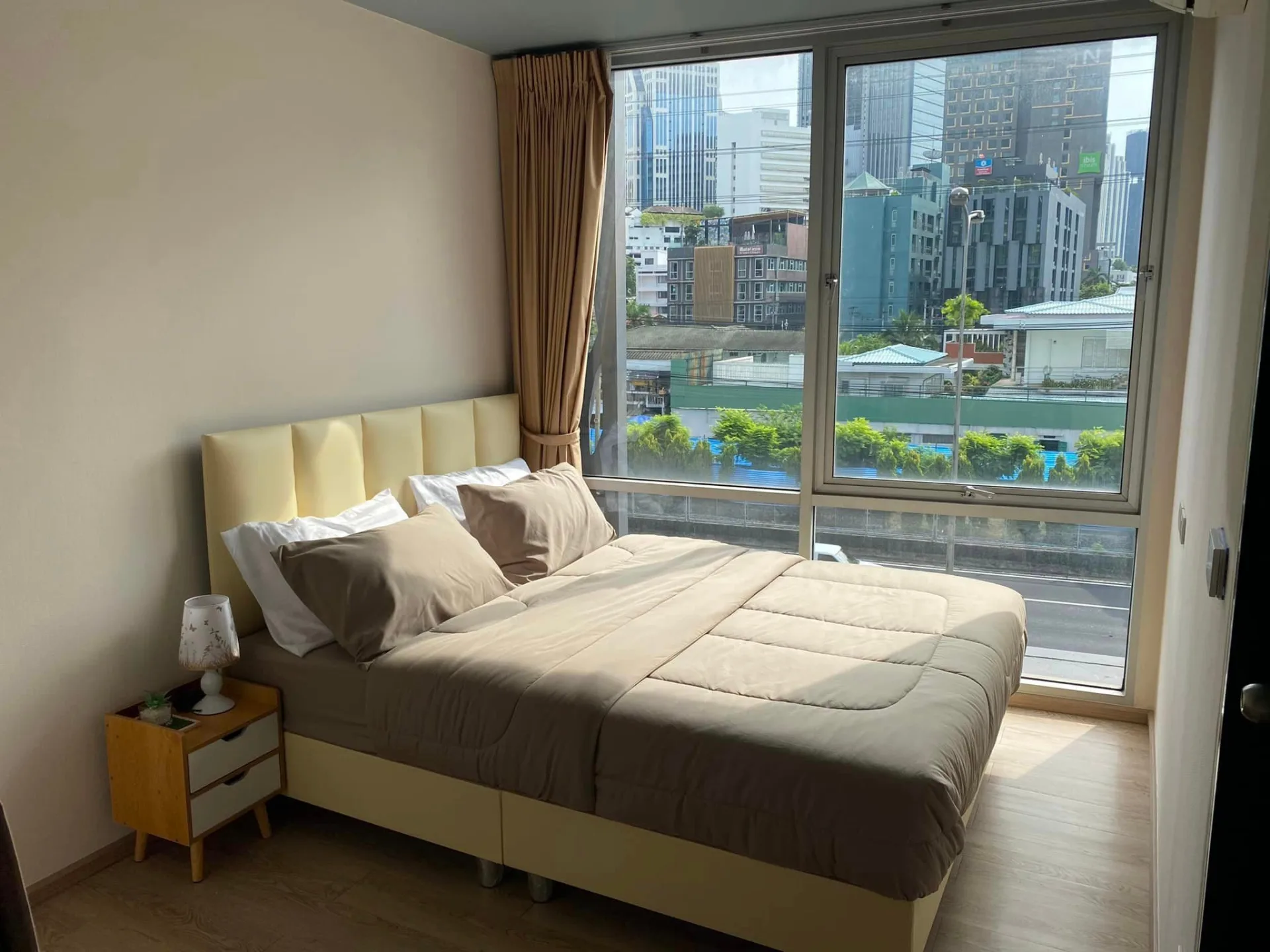 Property photos for The Tempo Ruamrudee