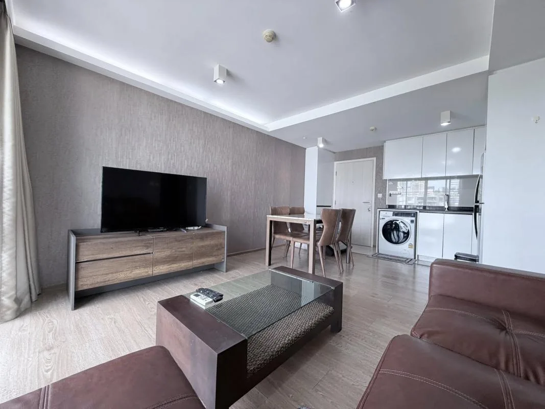 Property photos for Maestro 39