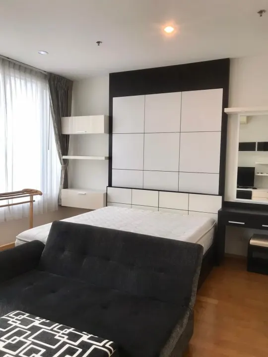 Property photos for Villa Rachatewi