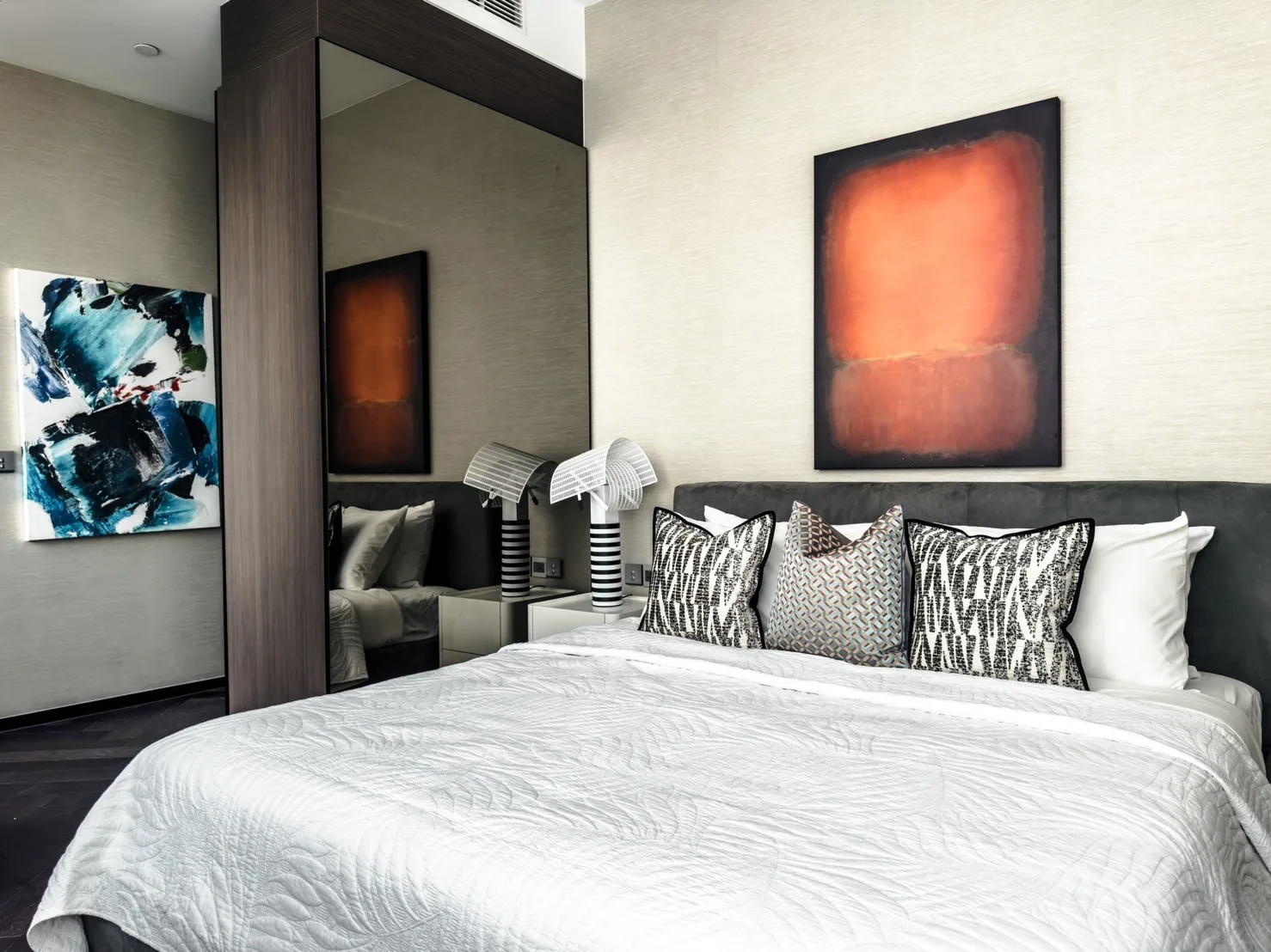 Property photos for The Esse Sukhumvit 36