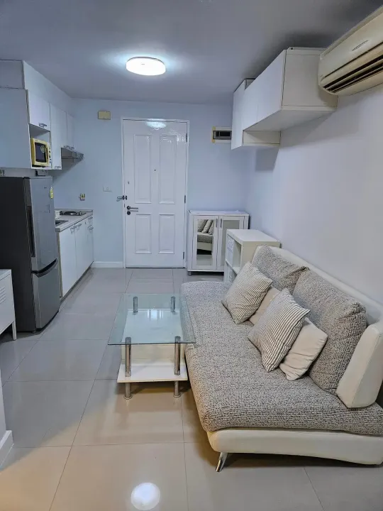 Property photos for The Clover Thonglor