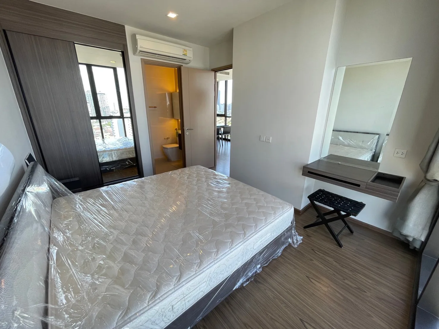 Property photos for The Line Sukhumvit 71