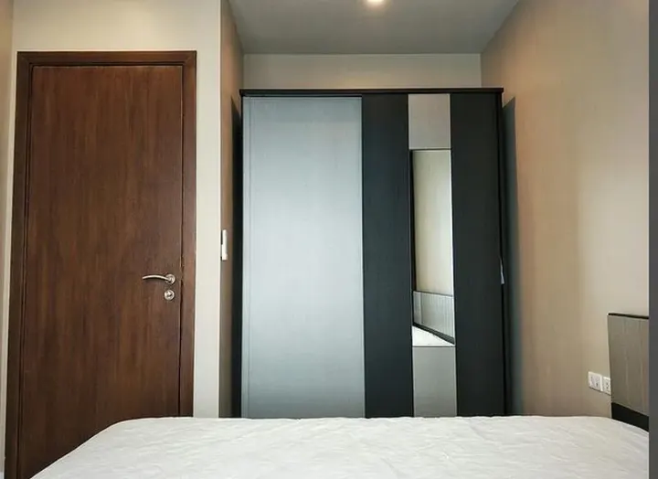 Property photos for Circle Condominium