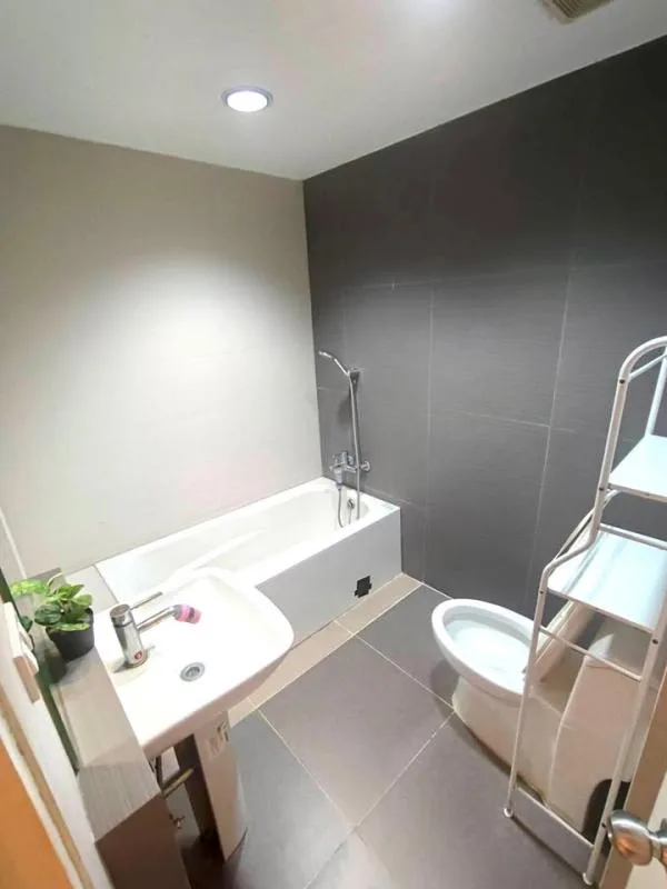 Property photos for The Waterford Diamond