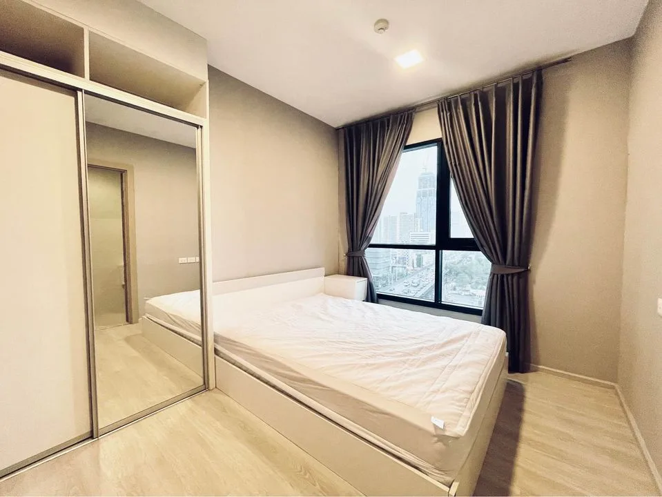 Property photos for Condolette Midst Rama 9