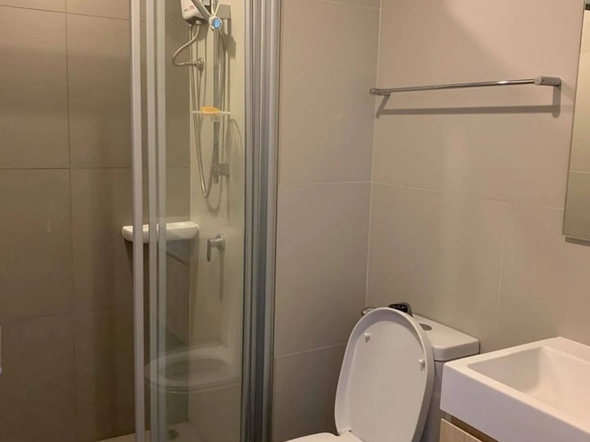 Property photos for Lumpini Suite Phetchaburi - Makkasan