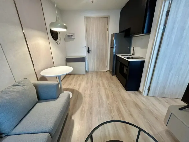 Property photos for Nue District R9