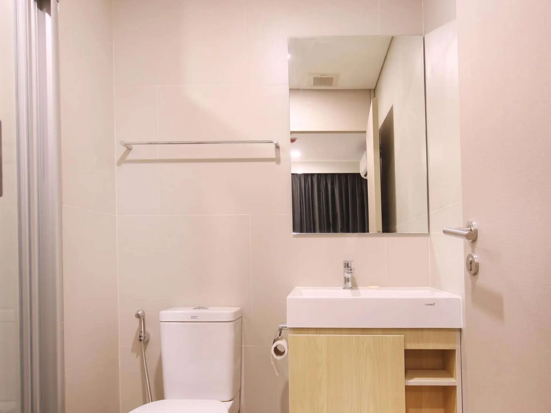 Property photos for Lumpini Suite Phetchaburi - Makkasan