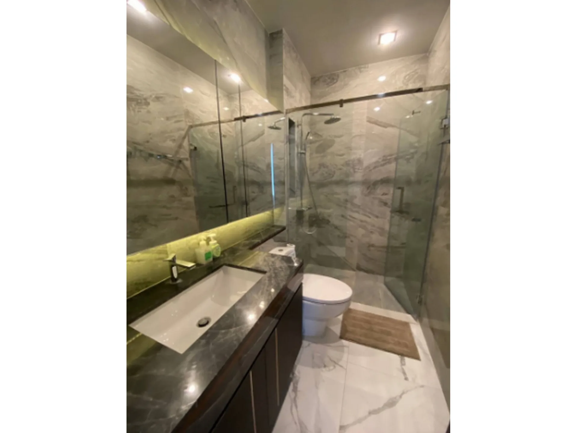 Property photos for Laviq Sukhumvit 57
