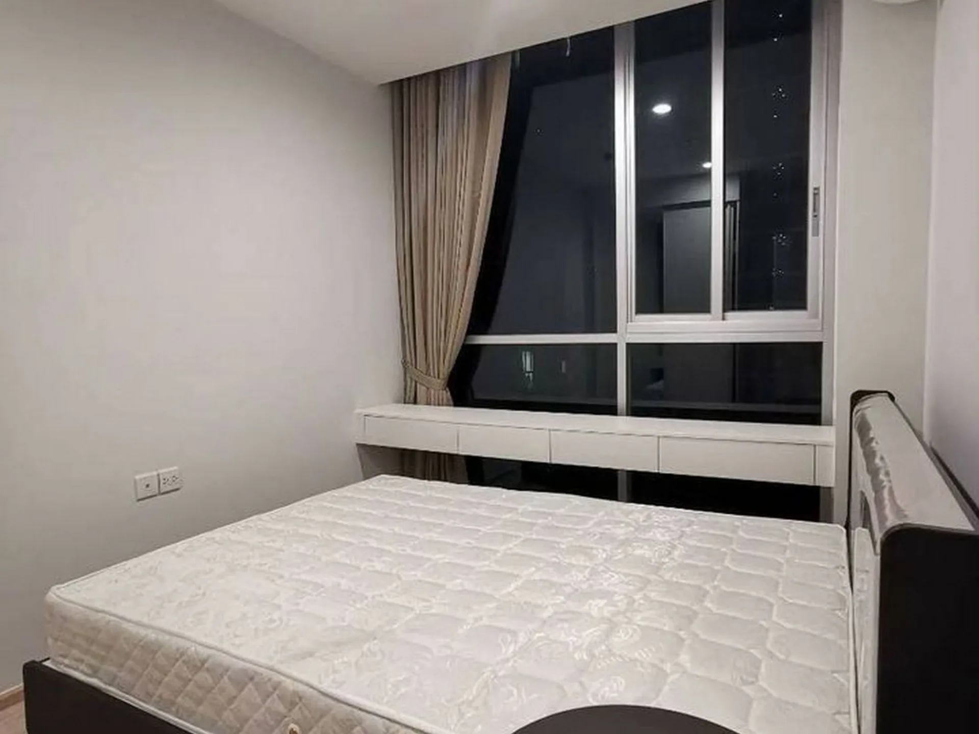 Property photos for Noble Revolve Ratchada 2