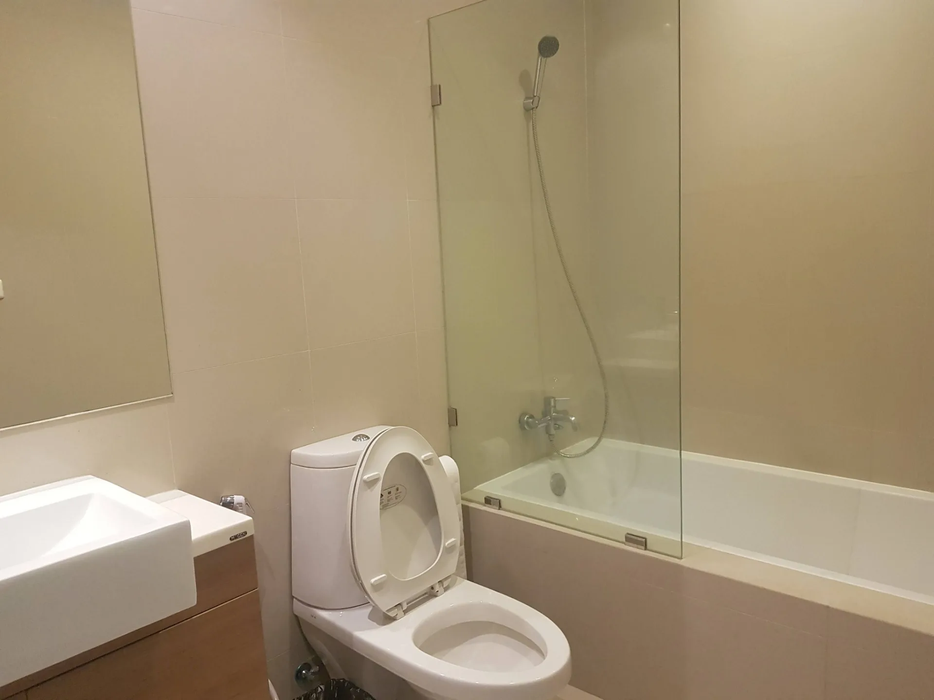 Property photos for Noble Reveal
