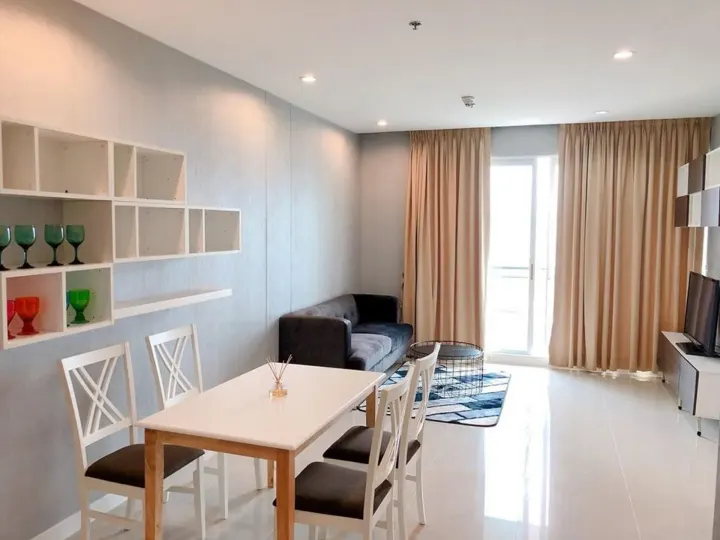 Property photos for Circle Condominium