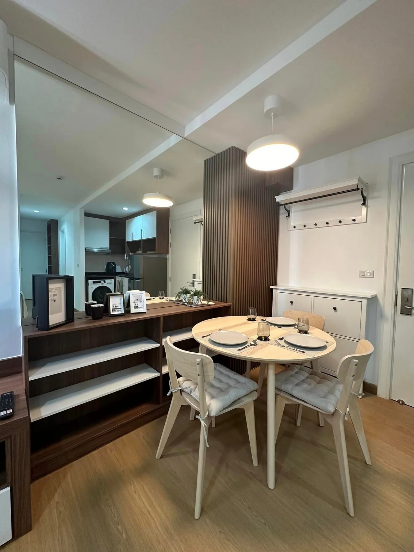 Property photos for 6th Avenue Sukhumvit 15