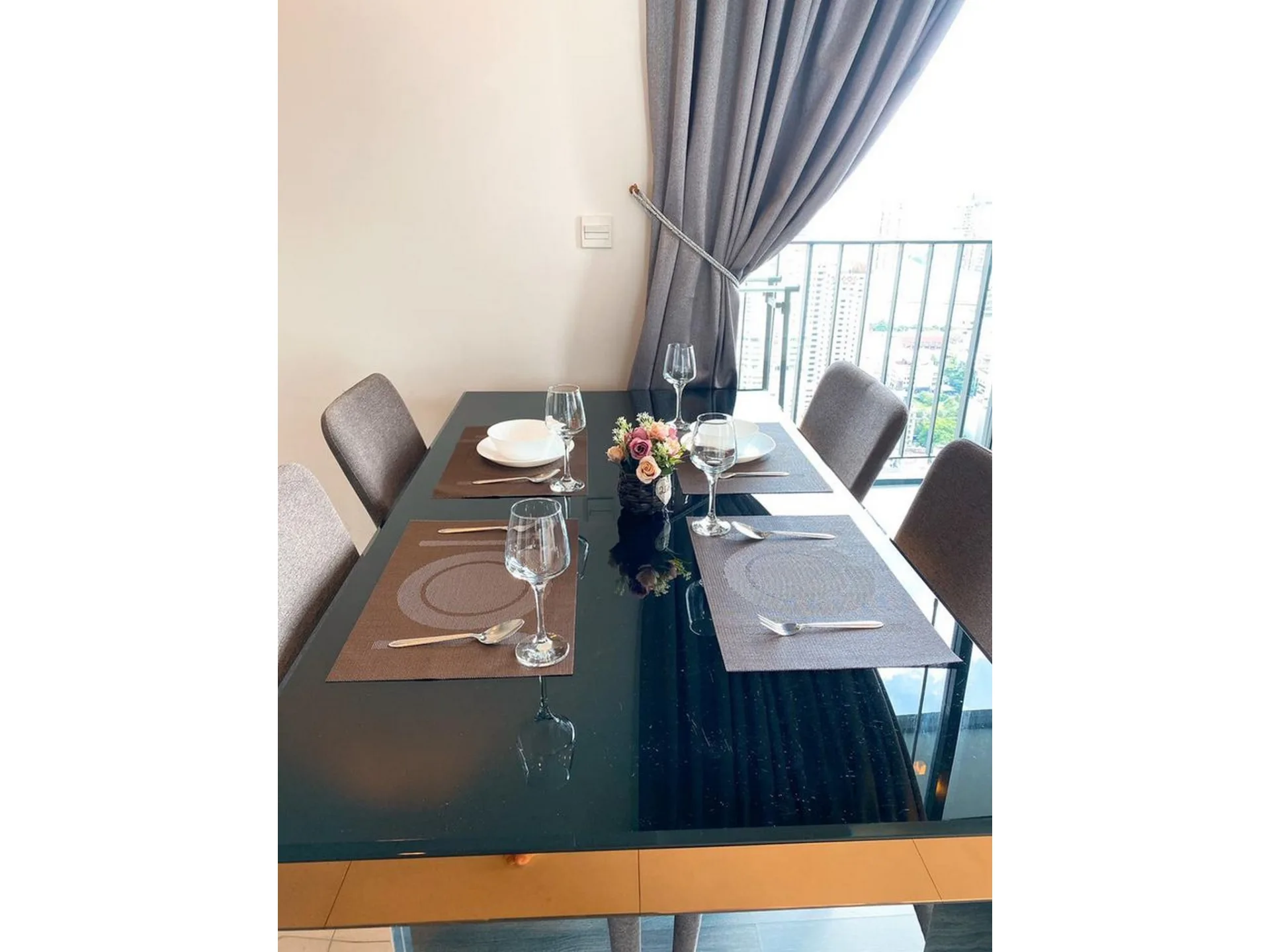 Property photos for Edge Sukhumvit 23