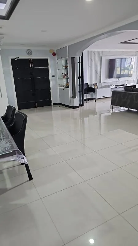 Property photos for Oriental Towers