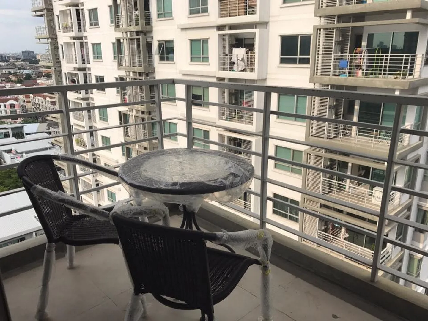 Property photos for The Room Ratchada - Ladprao