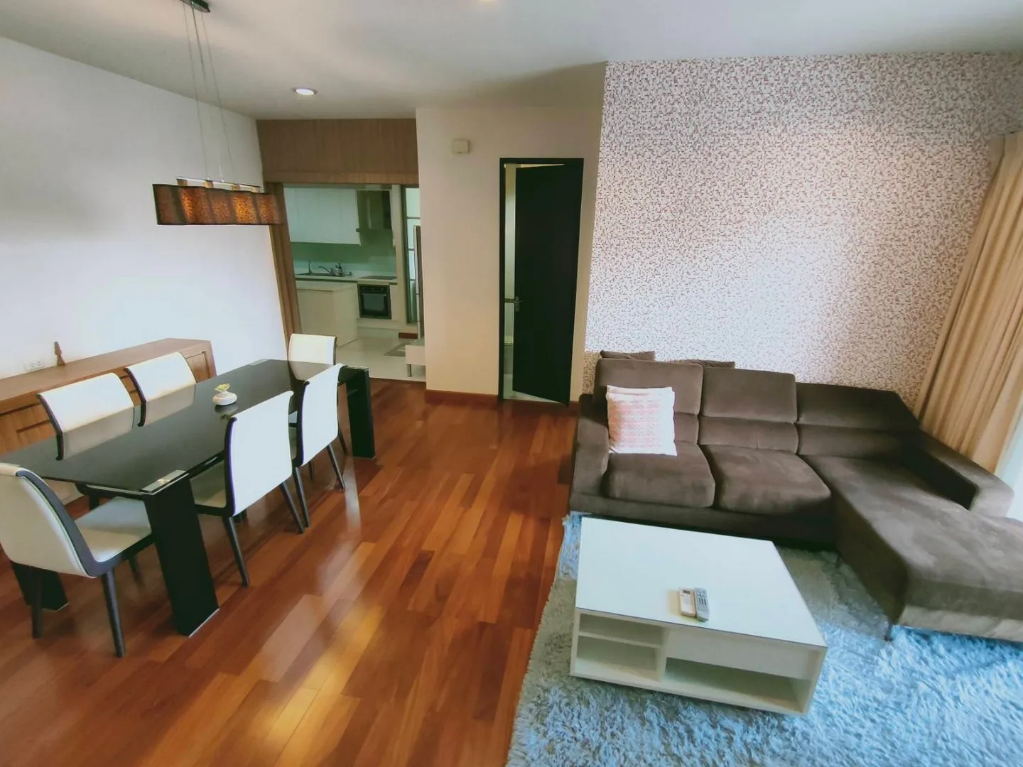 Property photos for Baan Klang Krung Siam - Pathumwan
