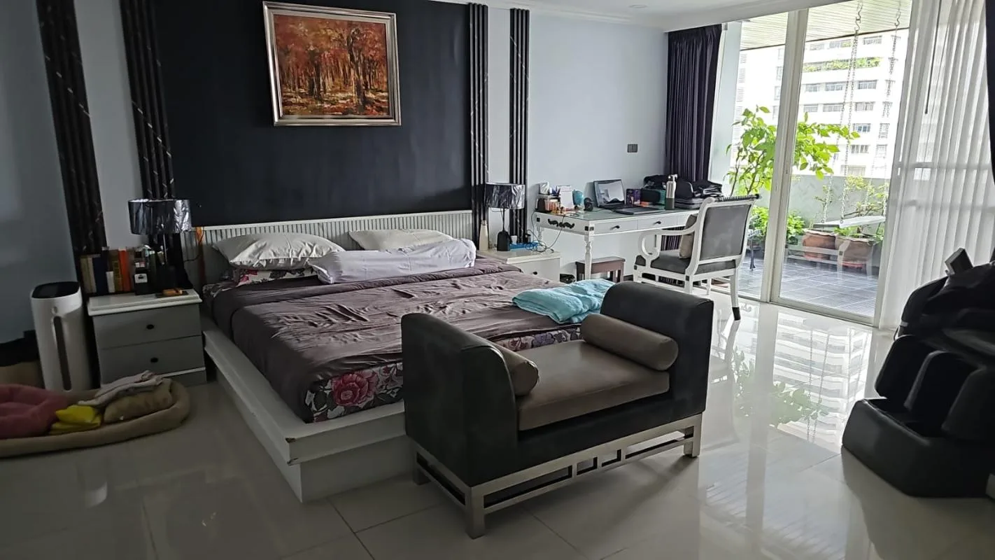 Property photos for Oriental Towers