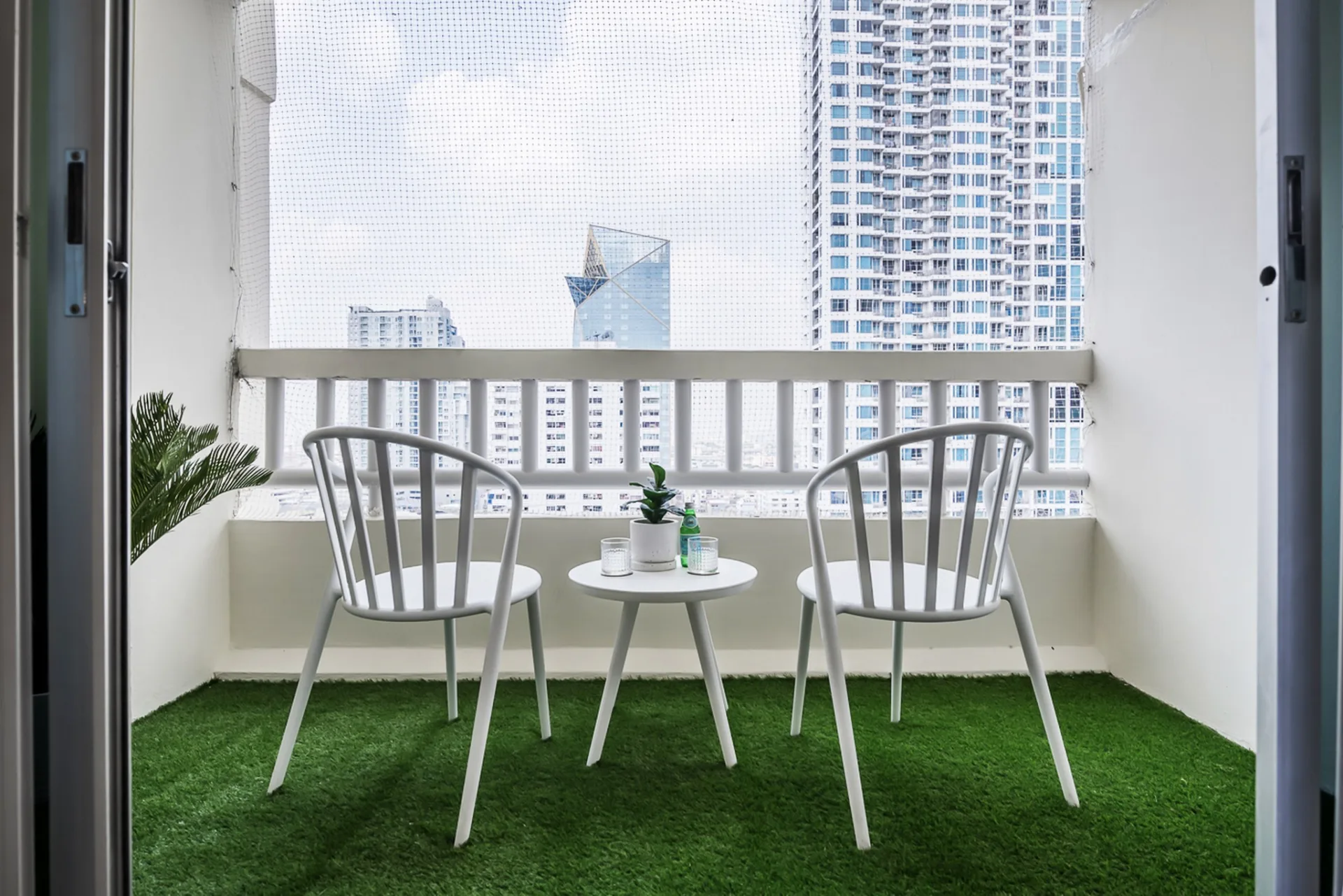 Property photos for Petch 9 Tower