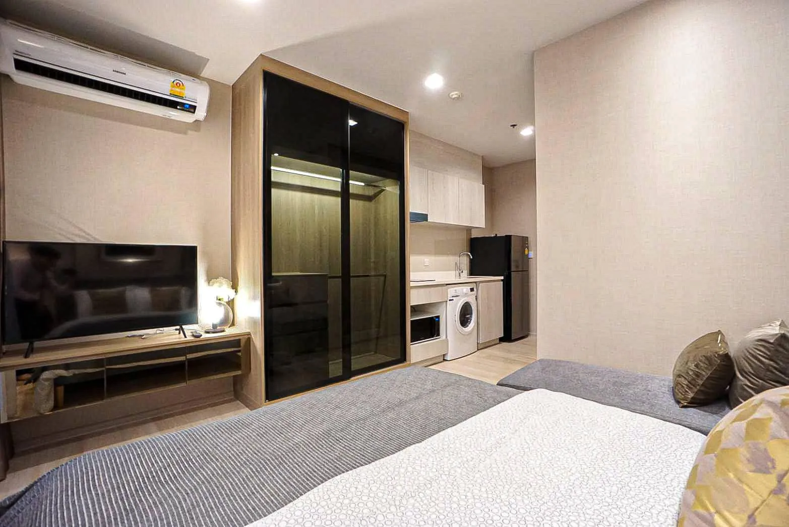 Property photos for Life One Wireless