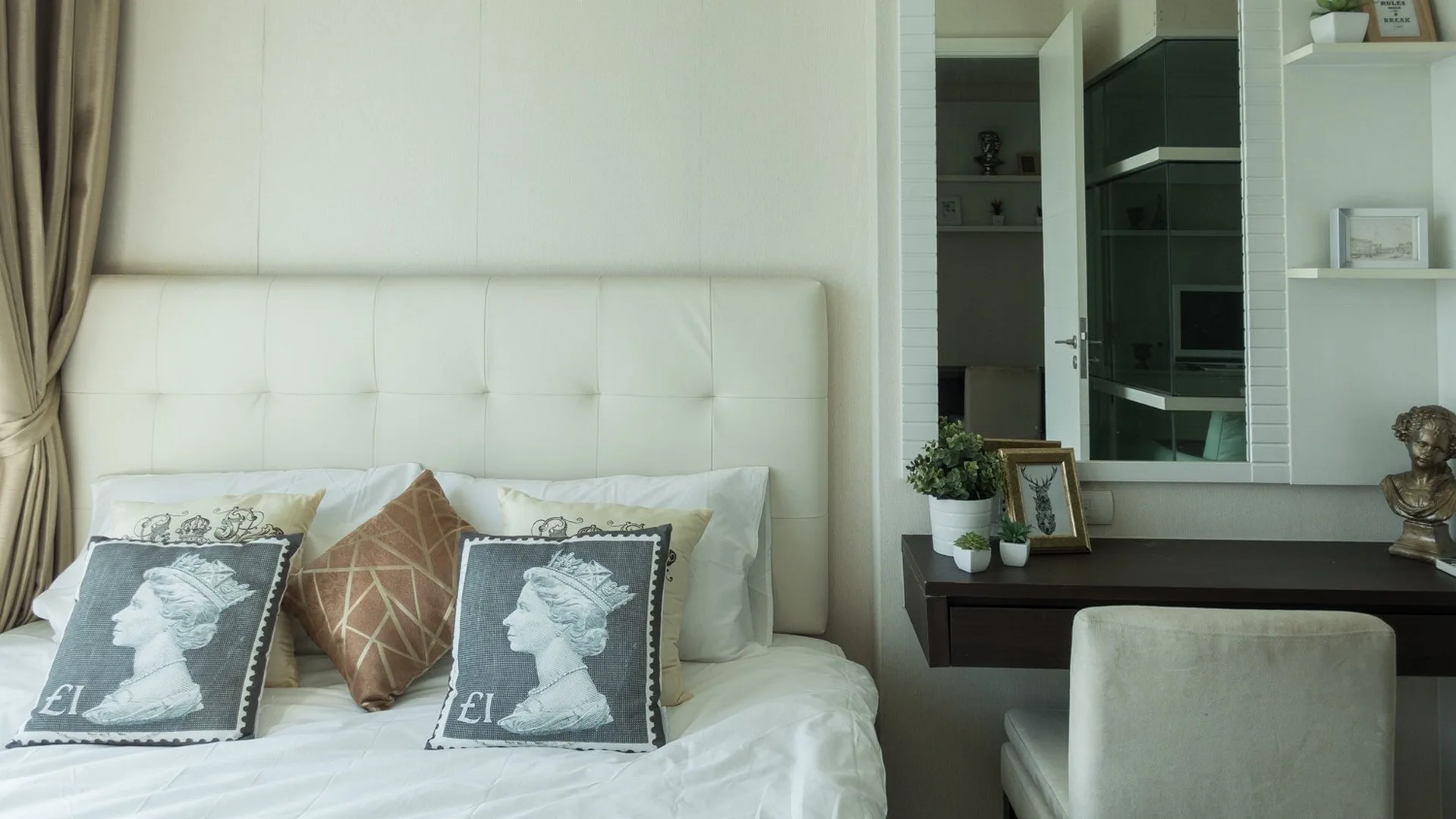 Property photos for Ivy Thonglor