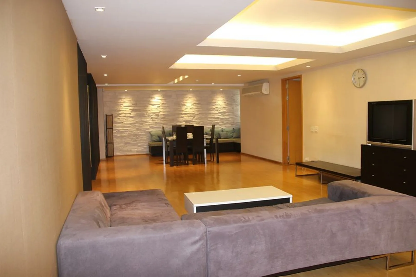 Property photos for Tai Ping Towers