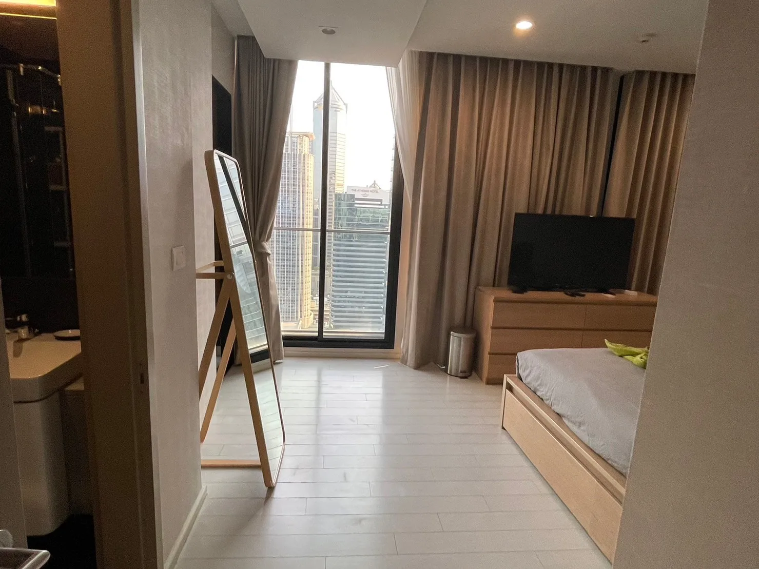 Property photos for Noble Ploenchit