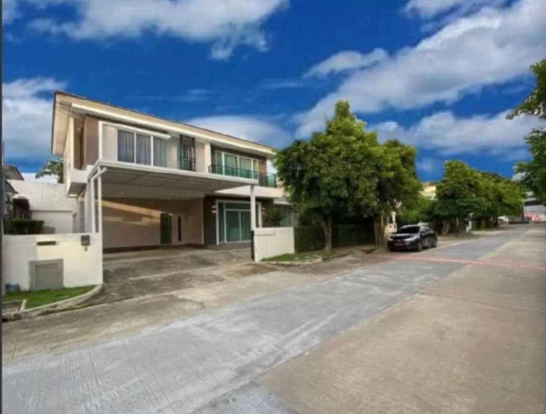 Property photos for Casa Premium On Nut-Wongwaen