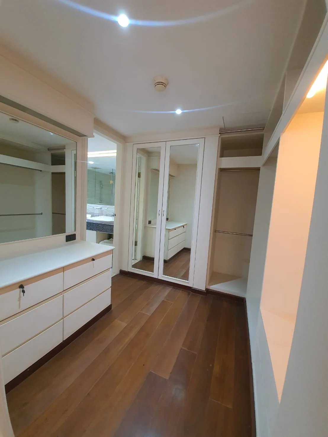 Property photos for Somkid Gardens