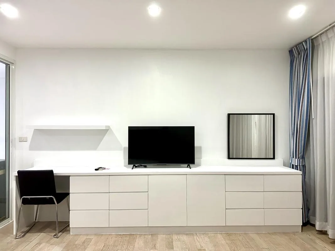 Property photos for Noble Remix