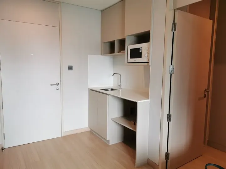 Property photos for Lumpini Suite Phetchaburi - Makkasan
